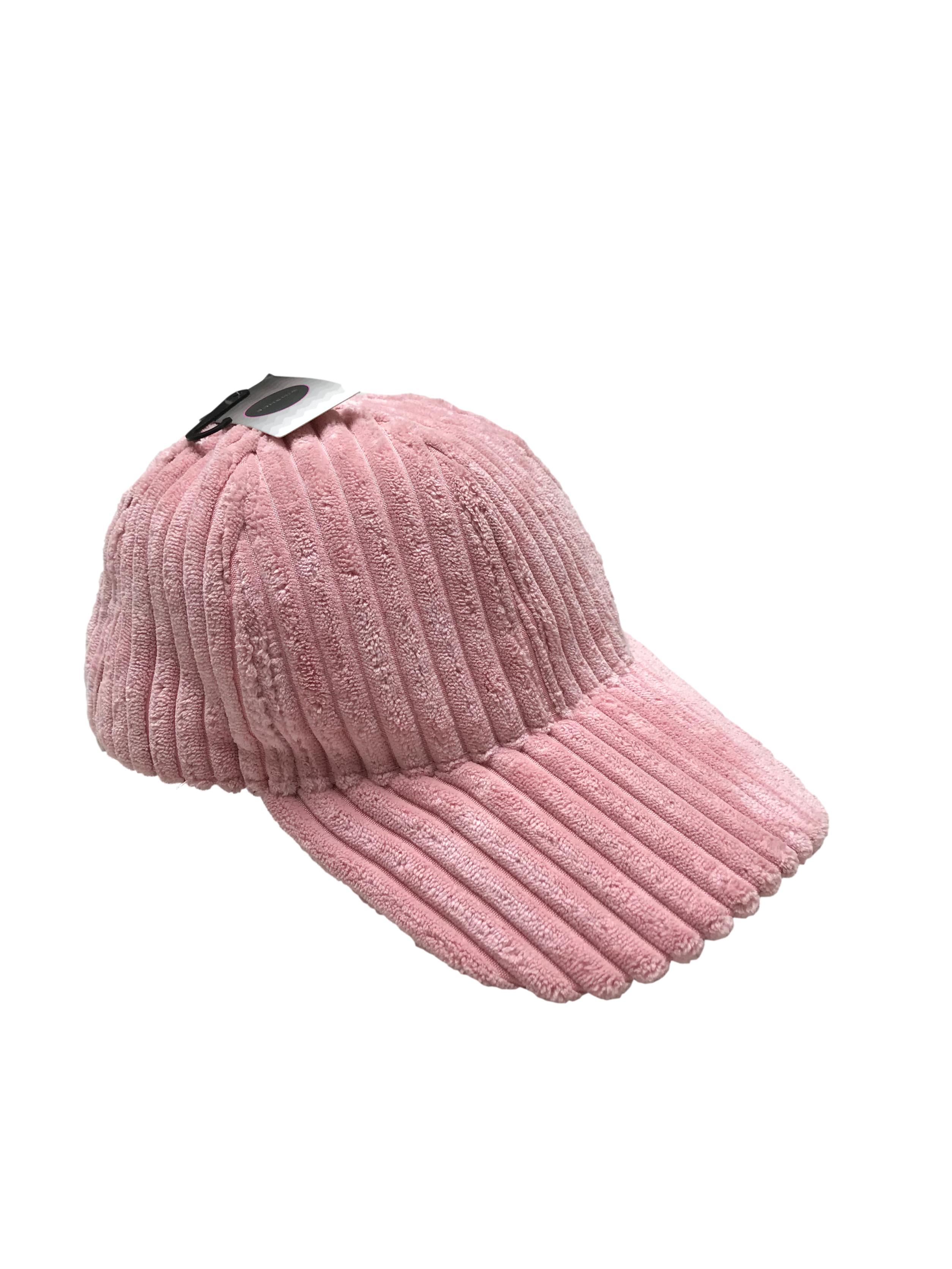 Gorra palo rosa de tela acanalada acolchada. Velcro posterior para regular el tamaño. Nueva con etiqueta.
