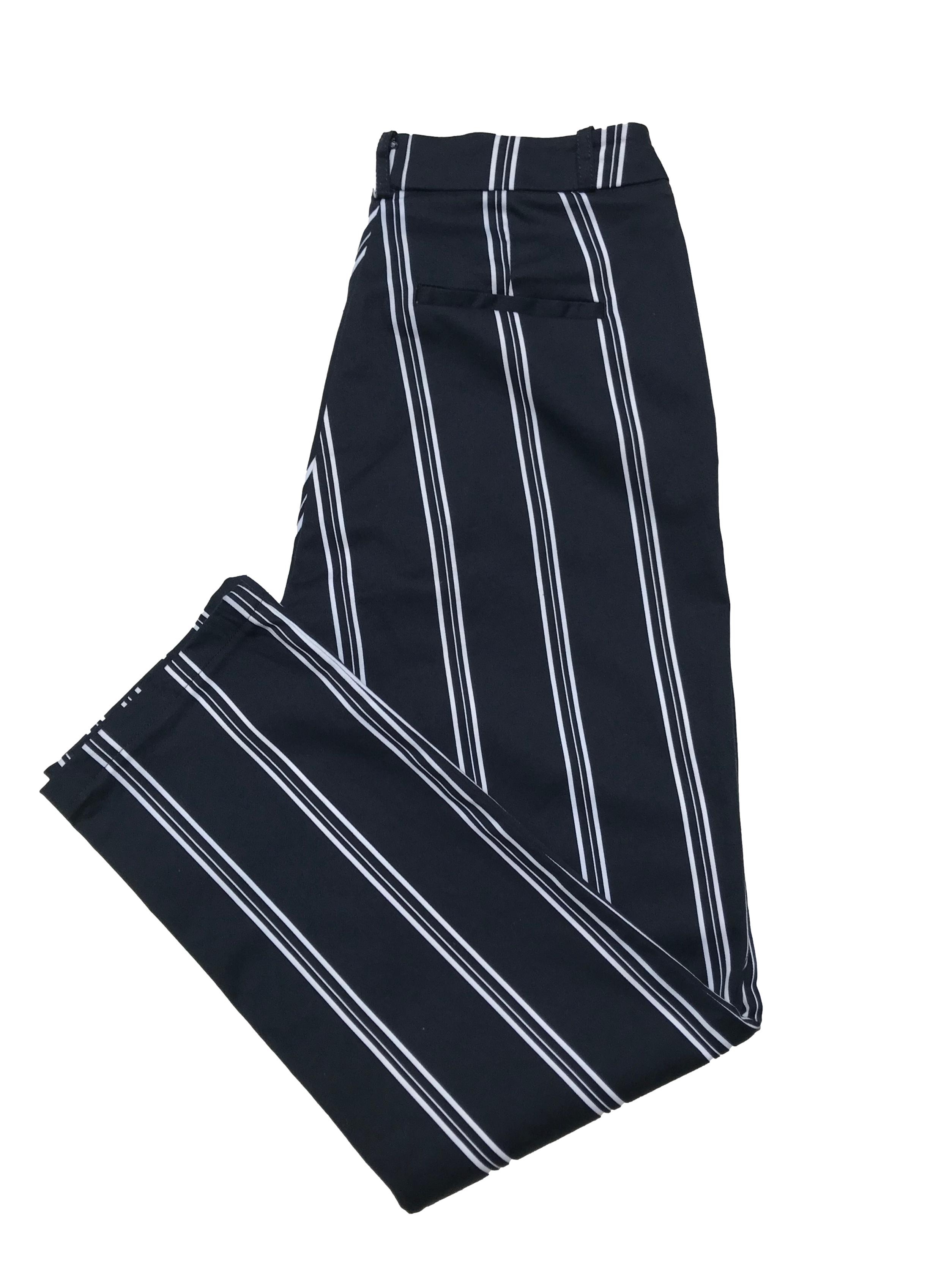 Pantalón azul con franjas blancas 98% algodón ligeramente stretch. Cintura 72cm Largo 90cm 