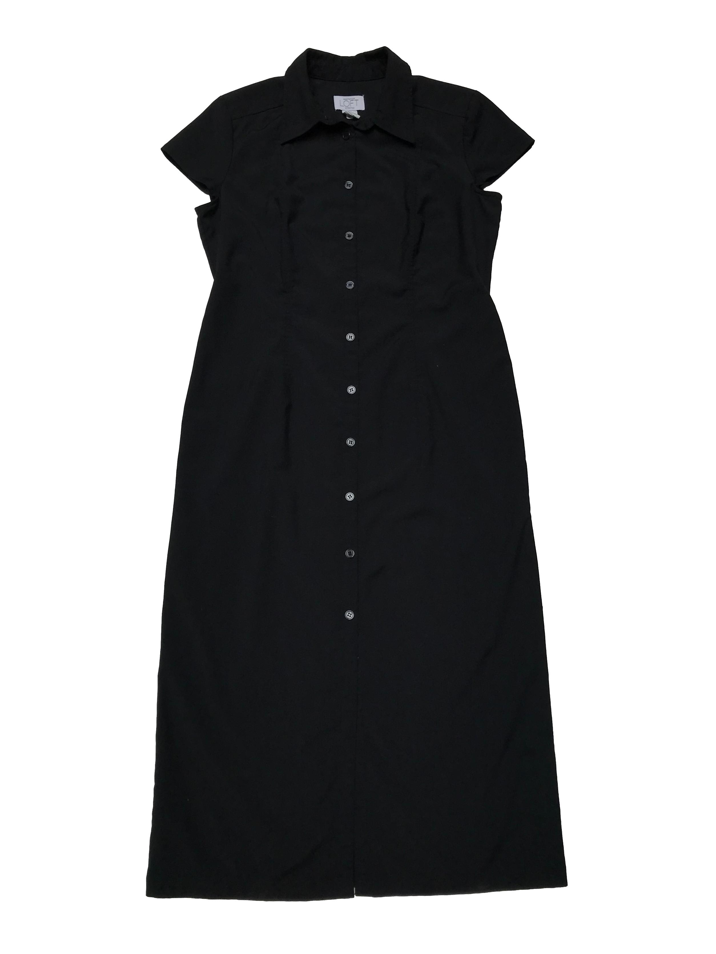 Vestido largo Loft camisero, negro de tela plana tipo camisa, con pinzas delanteras y traseras. Busto 102cm Largo 118cm