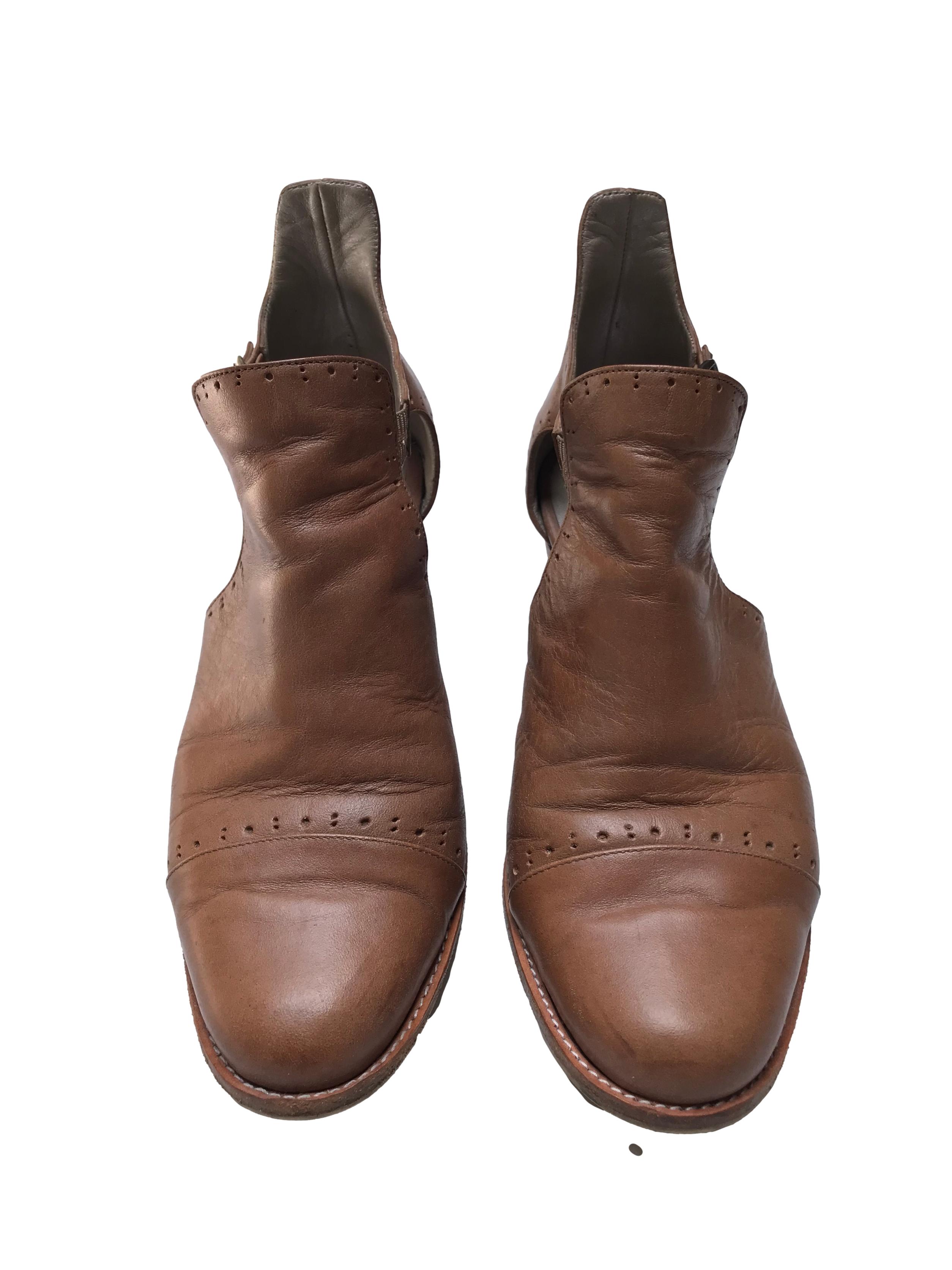 Zapatos artesanales Warmi 100% cuero, correa al tobillo, taco grueso 5cm. Tienen signos de uso pero el diseño es hermoso y el material muy duradero. Precio original estimado S/ 299